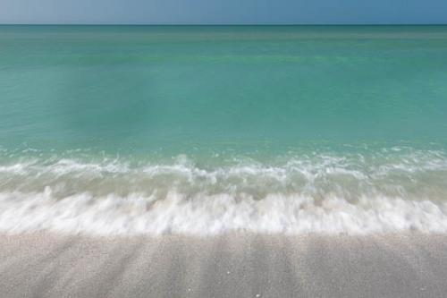 Aqua;Beach;Beaches;Blue;Coast;Coastline;Florida;Horizontal;Ocean;Sand;Sandy;Sanibel;Sanibel Captiva Island;Sea;Shore;Shoreline;Tan;Water;Waves;Yellow;sea shell;seashells